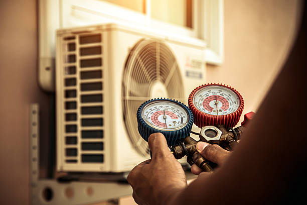 Professional Hvac technician working in Cedar Grove, NC